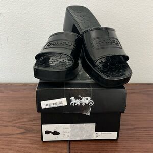 Coach Scarlett Rubber heeled Sandel size US 7 women’s black rubber chunky heel